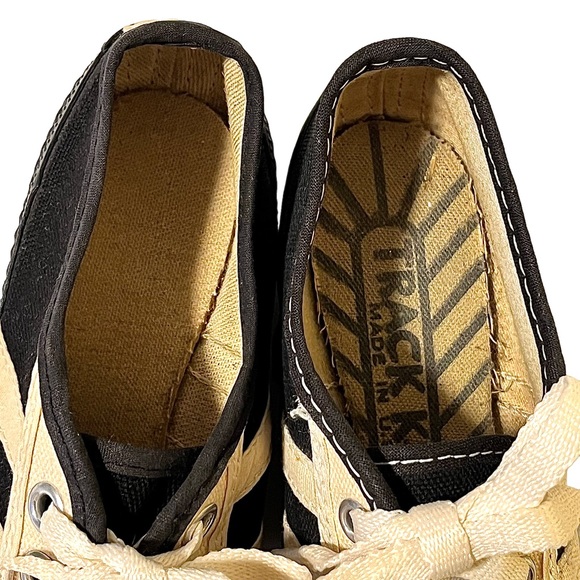 Vintage Children’s Canvas Stripe Track shoes - Picture 8 of 11